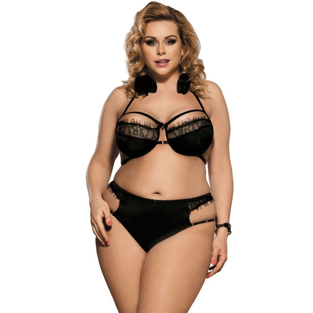 Plus Size Black Lace Bra & Panty Set – Sexy Lenceria for Women