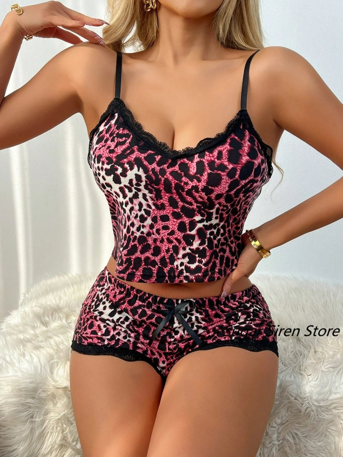 Sexy Lace Pajama Set – 2-Piece Short-Sleeved Casual Set with Bow Design 😘💋